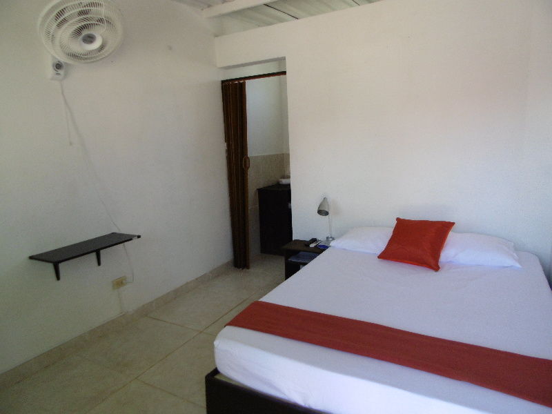 Llano Dorado Hotel Campestre Granja Campo Alegre ภายนอก รูปภาพ