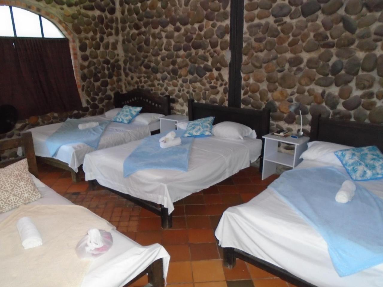 Llano Dorado Hotel Campestre Granja Campo Alegre ภายนอก รูปภาพ